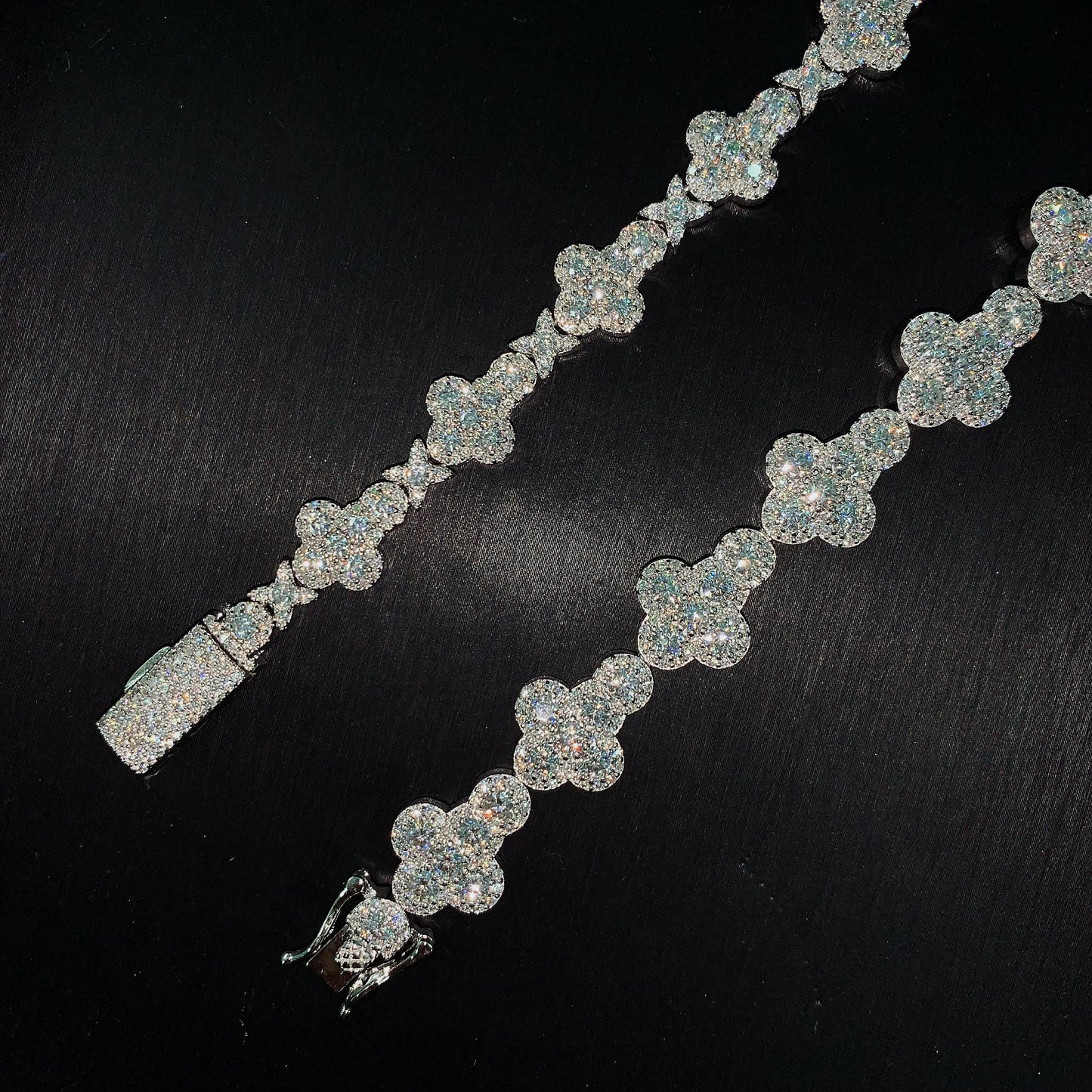 Moissanite Star Cross Bracelet 10-13 mm 14K Gold