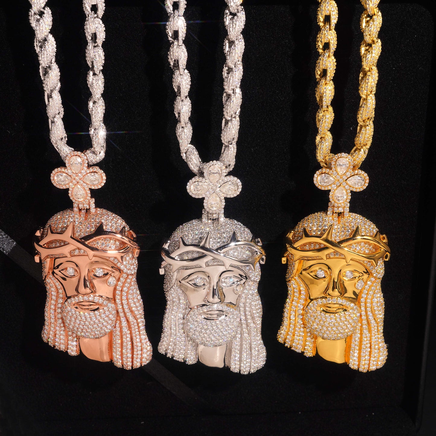 Moissanite Jesus Face Pendant 14K Gold