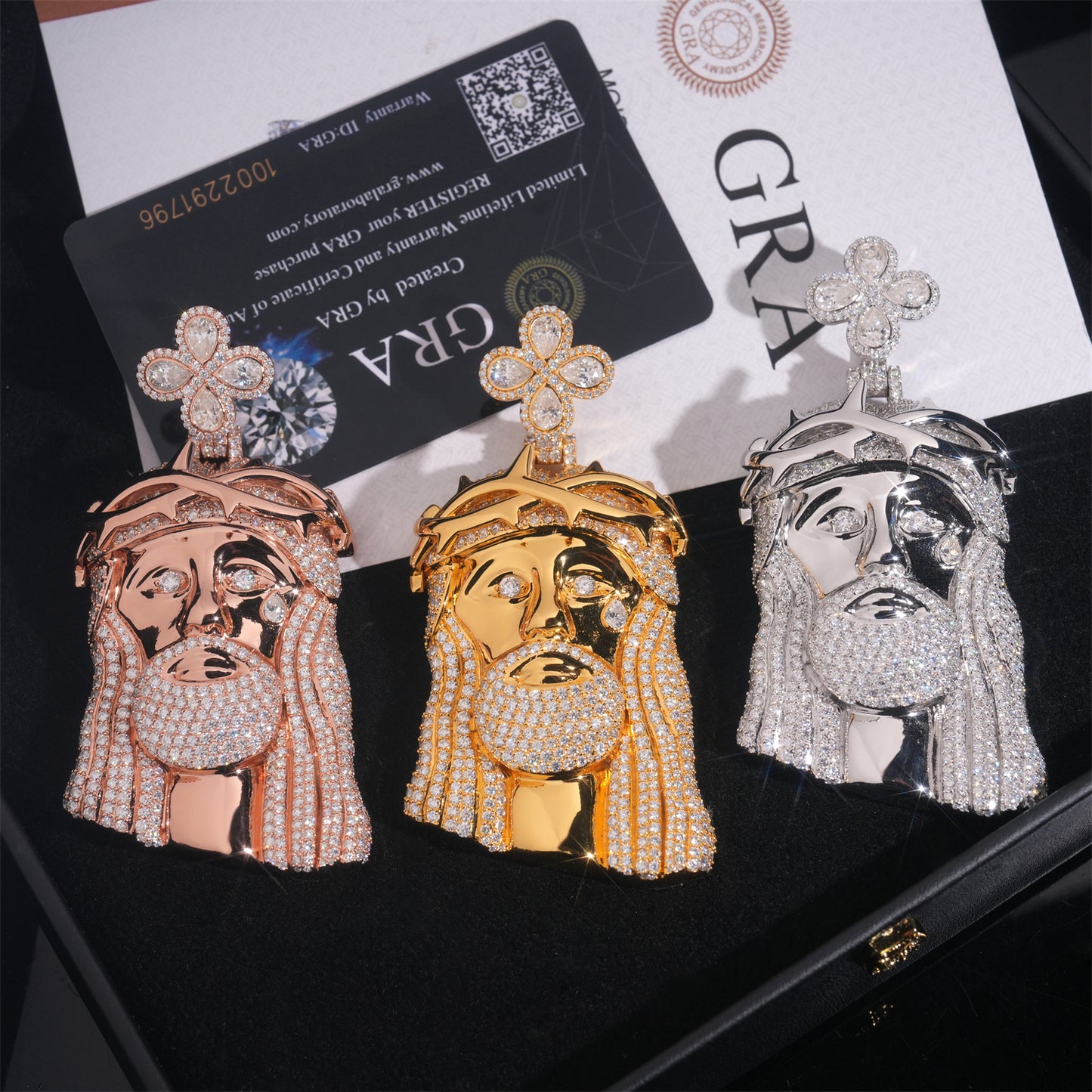 Moissanite Jesus Face Pendant 14K Gold