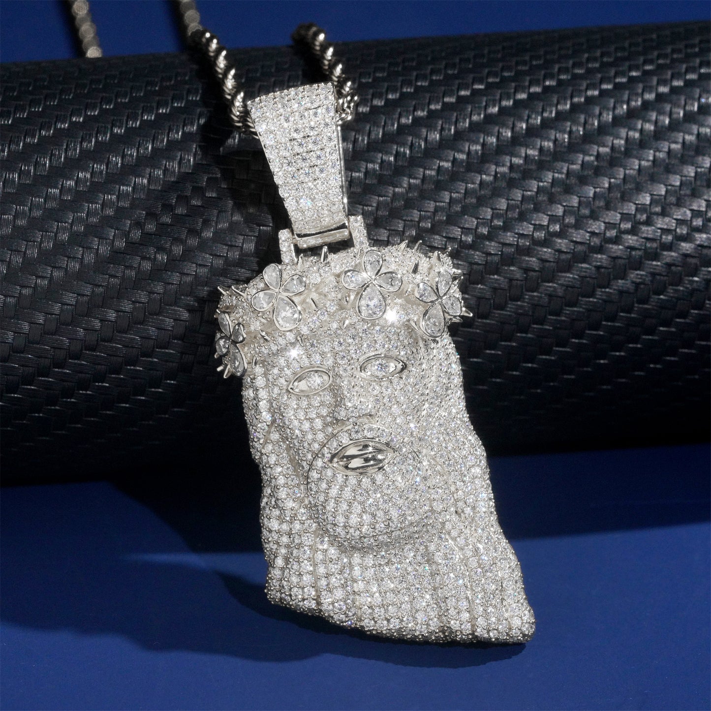 Moissanite Jesus Pendant Flower Crown 14K Gold